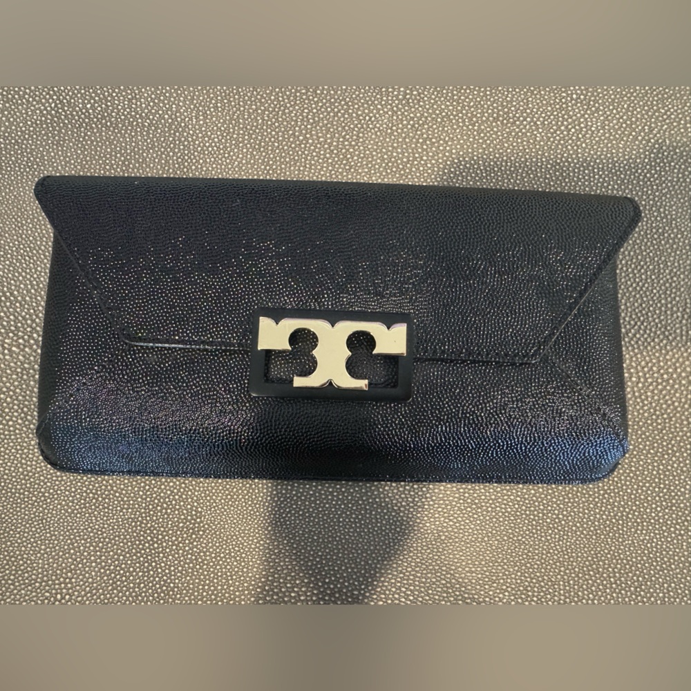 *Like New* Tory Burch Gigi Clutch